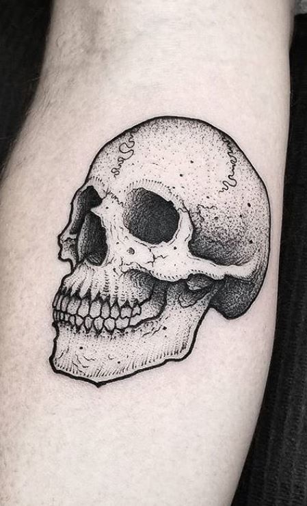 145 Very Dark & Creative Blackwork Tattoos - Tattoo Me Now Small Skull Tattoo, Vogel Tattoo, Black Skull Tattoo, Skull Hand Tattoo, Tattoo Shading, Bicep Tattoo, Small Skull, B Tattoo, Skull Tattoo Design