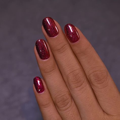 Red Sparkle Nails, Red Holographic, Hot Pink Nails, Nail Shimmer, Cute Nail Art Designs, Holographic Nail Polish, Red Nail Designs, Burgundy Nails, Red Sparkle