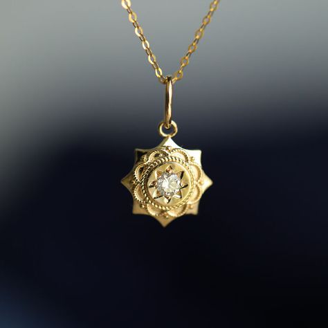 Sacred Geometry Necklace, 8 Pointed Star, Gold And Diamond Pendant, Sacred Geometry Jewelry, قلادات متدلية, Eight Pointed Star, Crescent Moon Necklace Gold, Golden Pendant, Glowing Necklace