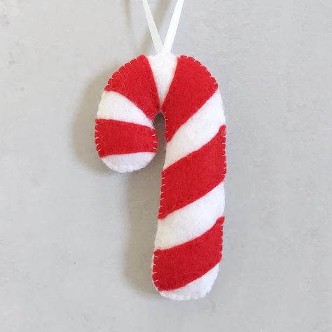 Felt Candy Cane Christmas Tree Decoration Candy Cane Felt Ornaments, Candy Cane Ornaments Diy, Felt Candy Cane, Felt Christmas Tree Ornaments, Felt Candy, Felt Christmas Tree Decorations, Cat Patterns, Candy Cane Christmas Tree, Candy Cane Ornament