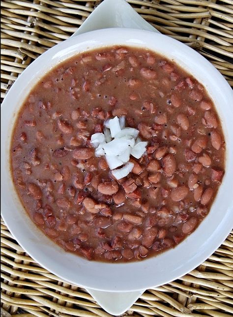 Crock-Pot Pinto Beans & Ham Crock Pot Pinto Beans, Bean Broth, Beans Slow Cooker, Pinto Bean Recipes, Beans And Lentils, Pinto Bean, New Year Recipes, Crockpot Ham, Crock Pot Ideas