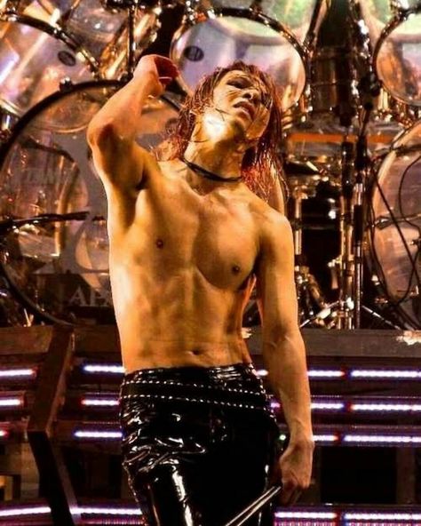 #yoshiki #yoshikiclassical #wearex #xjapan #xday #jrock #yoshikitty #teamyoshiki #japaneserock #jrocker #jmetal #x #hot #yoshikihayashi Yoshiki Hayashi, Queen Images, Tattoed Women, Japanese Rock, Korean Products, Visual Kei, Skin Conditions, Just Amazing, Korean Beauty