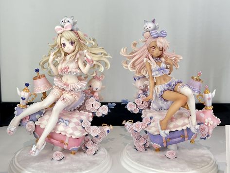 Anime Figurines Aesthetic, Kawaii Pose Reference, Anime Figures Aesthetic, Pink Figures, Cute Anime Figures, Kawaii Wishlist, Kawaii Figures, Cute Figures, Cute Figurine