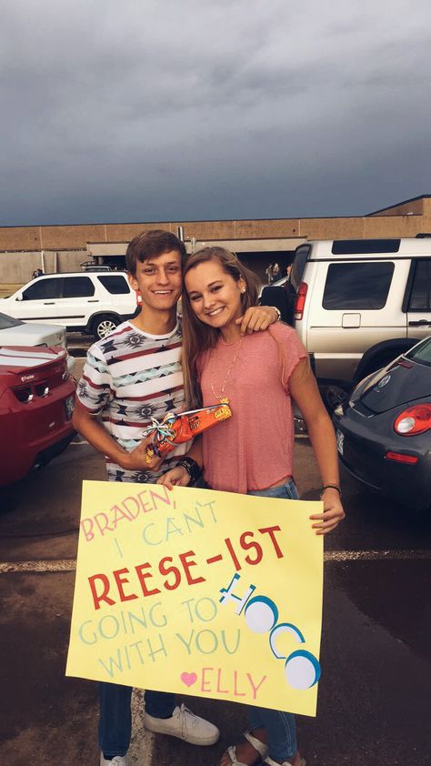 Sadie Proposals Ideas, Dance Asks, Hoco Signs, Sadies Proposal, Creative Prom Proposal Ideas, Sadies Dance, Cute Hoco Proposals, Dance Proposals, School Dance Ideas