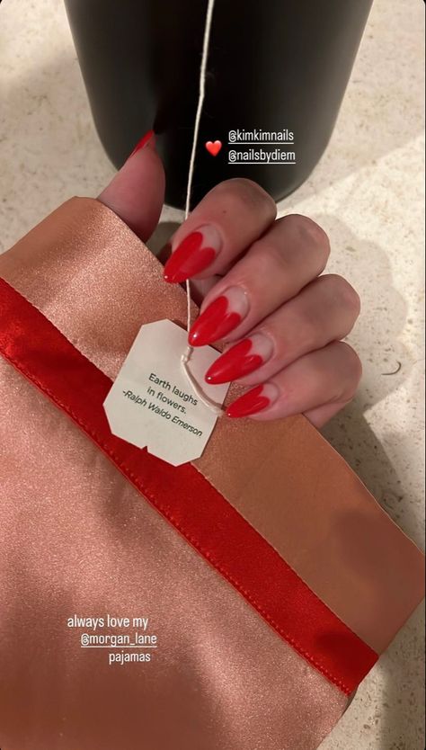 #nails #valentinesday #kardashian #nailinspo #heart Call Nails, Kardashian Nails, Ralph Waldo Emerson, Heart Nails, Kardashian Jenner, Instagrammer, Kourtney Kardashian, Valentines Nails, House Rooms