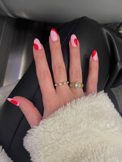 Simple Pink And Red Nails, Pink Red Tip Nails, Red An Pink Nails, Pink To Red Nails, Red And Light Pink Nails, Summer Nails Red Pink, Pink And Red Spring Nails, Pink And Red Gel Nails, Red Pink Nails Design