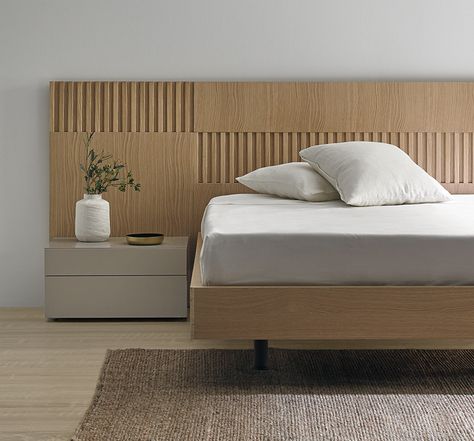 Bed Headboard Design, Bed Design Modern, Wooden Headboard, Hotel Bed, Bedroom Bed Design, Bed Furniture Design, Headboard Designs, Bedroom Furniture Design, Sofa Shop