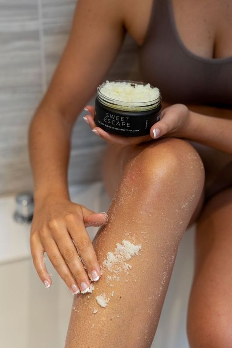 Hair Scrub, Skincare Products Photography, Natural Glowing Skin, Razor Bumps, Ingrown Hairs, Exfoliating Body Scrub, Sugar Body Scrub, Sugar Body, Pretty Skin Care