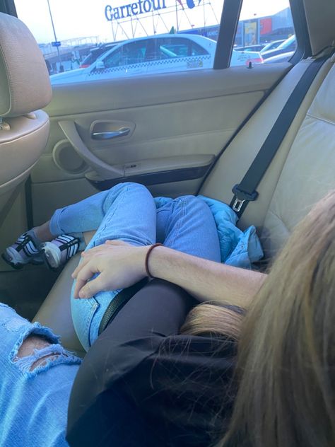 Couples In Cars Road Trips, Car Cuddling Couples, Carrying My Girlfriend, Road Trips With Boyfriend, Resting On Shoulder Couple, Photo Ideas With Girlfriend, Road Trip Couple Aesthetic, Best Cuddle Poses Couple, Road Trip Boyfriend