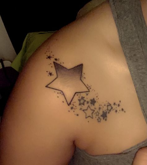 Star Hand Tattoos For Women, Star Tattoos On Chest, Moon Star Tattoo, Aju Nice, Stars Tattoo, Girl Back Tattoos, Hand Tattoos For Women, Back Tattoo Women, Star Tattoos