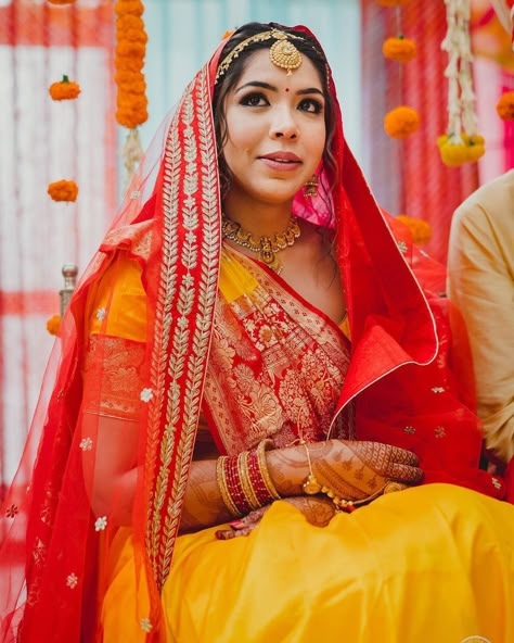 Bihari Wedding, Bihari Bride, Dewy Bridal Makeup, Indian States, Hindu Bride, Wedding Saree Collection, Yellow Saree, Traditional Indian Wedding, Bridal Makeup Looks