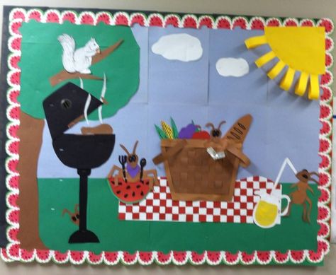 Summer Bulletin Board at the nursing home. Bulletin Board Ideas Nursing, Picnic Bulletin Boards, August Bulletin Boards, September Bulletin Boards, Summer Bulletin Board, Bulletin Board Tree, Activities Director, Calendar Bulletin Boards, August Themes