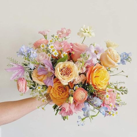 Bright Pastel Wedding Bouquet, Peachy Flower Arrangements, Spring Wildflower Centerpieces, Soft Pastel Bouquet, Bright Spring Wedding Color Palette, Garden Party Wedding Bridesmaid, Spring Bouquet Wedding, Bridal Bouquet Colorful, Pastel Flower Bouquet