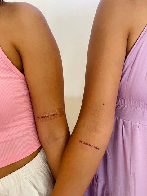 minimalist friendship tattoo Matching Tattoos For Best Friends Minimalist, Cute Dainty Tattoos Best Friends, Bestfrnd Tattoo, Bff Quote Tattoos, Friendship Meaning Tattoos, Friendship Tattoo Minimalist, Matching Tatoos Minimaliste Friends, Cute Aesthetic Matching Tattoos, Small Dainty Tattoos Matching