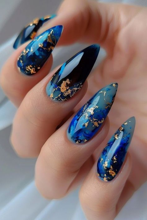 January Nail Designs Chrome, Sapphire Inspired Nails, Blue Nail Manicure, Crazy Blue Nails, Nail Inspo Acrylic Designs, Blue And Gold Nail Ideas, Dazai Nails, New Trendy Nails, Underwater Nails