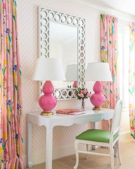 Chinoiserie Chic, Style Deco, Big Girl Rooms, Dorm Decor, Design Case, Room Colors, Arbor, Girl Room, Colorful Decor