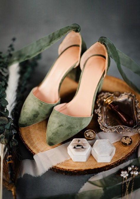 Make a bold statement on your wedding day with our elegant green pointed toe wedding shoes. Designed for the modern bride, these shoes combine the chic sophistication of a pointed toe with a vibrant pop of green. Perfect for adding a unique touch to your bridal look, they offer both style and comfort, ensuring you feel confident and beautiful from the aisle to the dance floor. Sage Green Bridal Shoes, Wedding Shoes For Grass, Green Wedding Shoes Bride, Shoes For Brides, Heels Green, Velvet Block Heels, Shoes Inspiration, Velvet Pumps, Green Heels