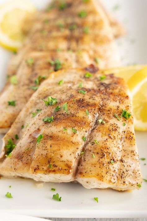 Grilled Red Snapper Grilled Snapper Fillet Recipes, Grilled Snapper Recipes, Red Snapper Filet Recipes, Snapper Filet Recipes, Red Snapper Recipes Baked, Snapper Fillet Recipes, Snapper Recipes Baked, Cooking Red Snapper, Grilled Snapper