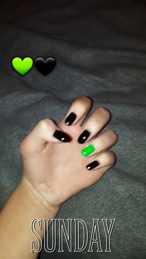 Black And Green Smiley Face Nails, Lime Green Nails, Neon Acrylic Nails, Nail Paint, Green Nails, Neon Green, Black Nails, Best Acrylic Nails, Black Paint