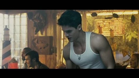 10. Steven Strait wears a wife-beater. Caleb Danvers, Male Witches, Covenant Movie, Steven Strait, Warren Peace, Laura Ramsey, Toby Hemingway, Jessica Lucas, She's The Man