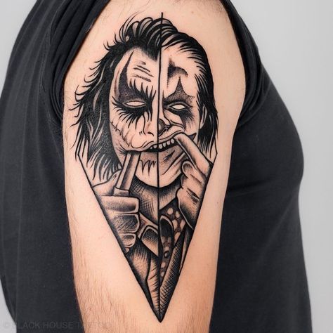 Tato Joker, Joker Face Tattoo, Tato 3d, Joker Tattoo Design, Clown Tattoo, Joker Tattoo, Small Tattoos For Guys, Hand Tattoos For Guys, Tattoo Designs And Meanings