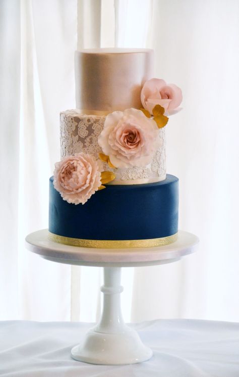 Wedding Cake Dark Blue, Gold Lace Wedding Cake, Wedding Cake Blue Gold, Wedding Cake Gold Leaf, Scroll Wedding Cake, Wedding Cake Dark, Blush Pink Wedding Cake, Navy Blue Wedding Cakes, Wedding Cake Navy