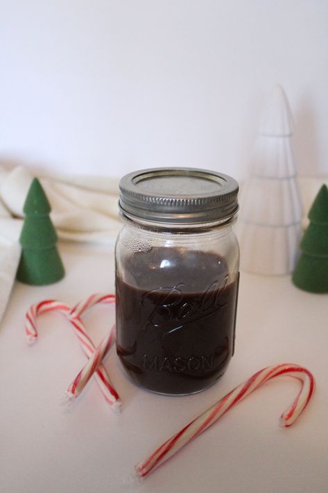 Peppermint Mocha Sauce, Peppermint Mocha Coffee Syrup, Homemade Mocha Syrup, Peppermint Mocha Syrup Recipe, Peppermint Syrup For Coffee, Peppermint Mocha Syrup, Mocha Syrup Recipe, Espresso Machine Recipes, Mocha Syrup