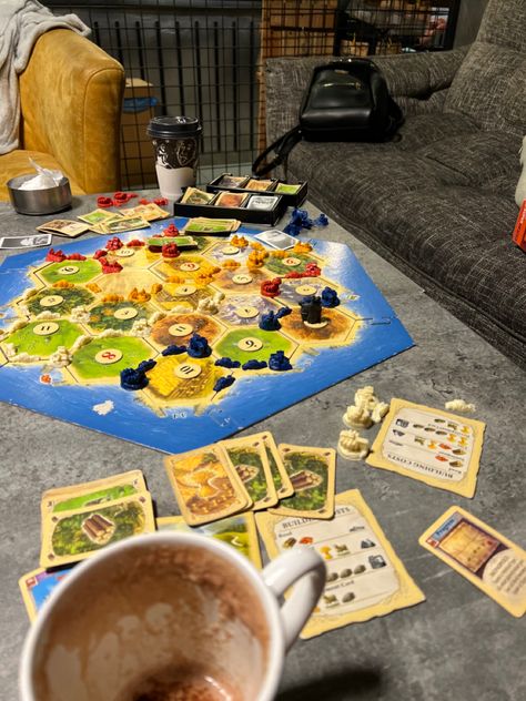 Vision Board Game Night, Catan Game Aesthetic, Board Game Night Aesthetic Friends, Family Board Games Aesthetic, Board Games With Friends Aesthetic, Friends Game Night Aesthetic, Playing Board Games Aesthetic, Board Game Night Aesthetic, Boardgame Aesthetic