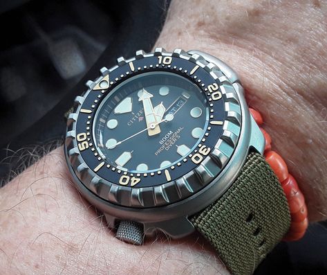 Customer Review: Bill's Vintage Citizen 800m Dive Watch #keepthetime #vintagediver #watches #wristshot #wristcheck #citizen #divewatch Submariner Nato Strap, Military Watches For Men, Rolex Sea Dweller, Timex Military Watch, Casio Military Watch, Sea Dweller, Used Watches, Seiko Military Watch, Pocket Watch Antique