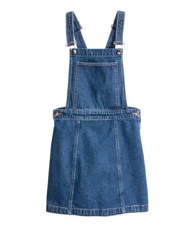 Denim Dungaree Dress, Denim Dungaree, Dungaree Dress, Music Festival Outfits, Summer Denim, Summer Jeans, Jeans Bag, Washed Denim, 2015 Fashion