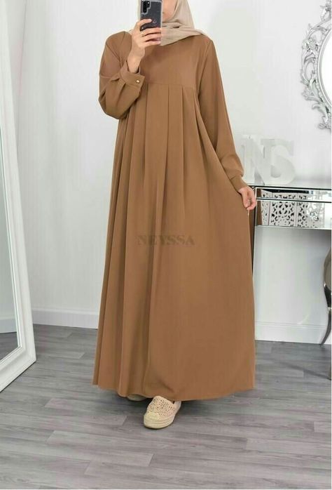 Épinglé sur Dark fantasy art Abaya Dress Design, Burqa Design, Simple Abaya Designs, Arabic Abaya, Simple Abaya, Latest Abaya, Islamic Fashion Dresses, Moslem Fashion, Hijab Designs