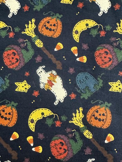 Vintage Halloween Fabric featuring Halloween-themed icons including pumpkins, ghosts, candy corn, and moons against a black background.  100% Cotton, 44" wide. 3 yards available, sold by the yard.  Please convo me if you have any questions.  Enjoy! Vintage Halloween Backgrounds, 90s Halloween, Halloween Vintage, Halloween Backgrounds, Halloween Fabric, Halloween Carnival, Halloween Wallpaper, Halloween Patterns, Retro Halloween