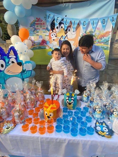 1st Bluey Birthday Party, Bluey And Bingo Party Decor, Bluey Party Decorations Table, Bluey Party Snack Ideas, Bluey Candy Table, Bluey Party Theme, Blue And Bingo Birthday Party, Bluey Birthday Table Decor, Bluey Party Favor Ideas