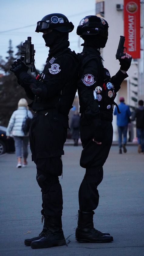 Police Man Aesthetic, Neet Swat, Police Men, Special Forces Army, Indian Army Special Forces, Mask Guy, Police Man, Special Forces Gear, Military Aesthetic