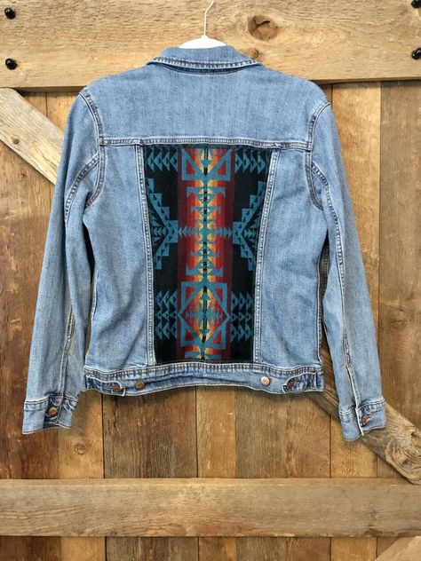 Yellowstone Fashion, Cowgirl Jacket, Jean Ideas, Upcycling Clothing, Diy Denim Jacket, Wool Jackets Women, Ribbon Skirt, Girl Jacket, Embellished Denim Jacket