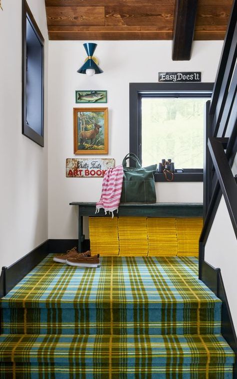 This Wisconsin Cabin Feels Like Happy Hour - Cabin Decorating Ideas Lake House Decorating Ideas, Lake House Decorating, Green Chesterfield Sofa, Wisconsin Cabin, Cabin Stairs, Retro Cabin, Wisconsin Summer, Cabin Decorating, House Decorating Ideas