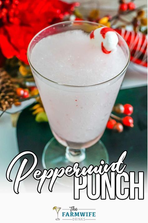 Frozen Peppermint Punch with Peppermint candy on top of drink. Peppermint Moonshine Drinks, Peppermint Drinks Nonalcoholic, Peppermint Mocktails Non Alcoholic, Peppermint Lemonade, Peppermint Punch, Punch Mocktail, Smirnoff Drinks, Peppermint Water, Peppermint Cocktail