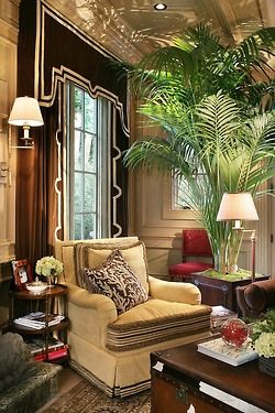 Colonial Living Room, British Colonial Decor, Colonial Interior, Colonial Design, British Colonial Style, Quotes Tattoos, Furniture Classic, Colonial Decor, Colonial Style