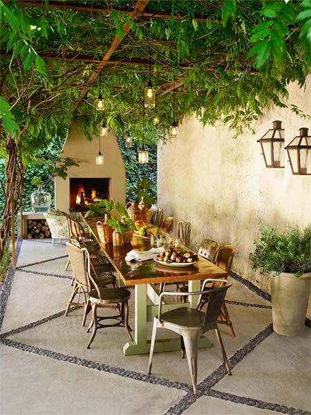 Create a Tuscan Outdoor Room - This Old House Backyard Dining Area, Tuscan Patio, Design Per Patio, Backyard Dining, Tuscan Garden, Rustic Patio, Mediterranean Home Decor, Patio Furniture Covers, Small Backyard Patio