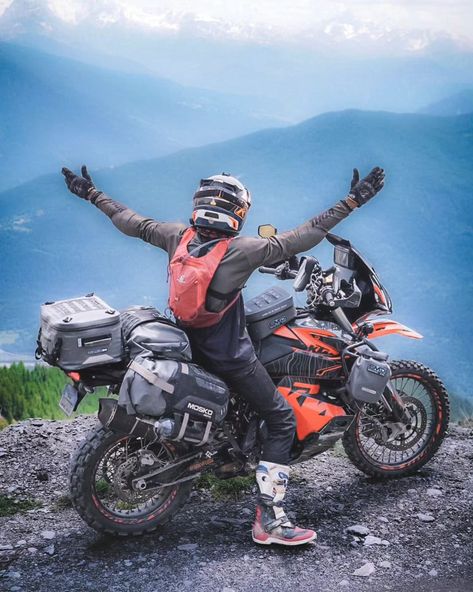 Trail Bikes Motorcycles, Adventure Motorcycle Camping, Travel Motorcycle, Motorcycle Adventure Travel, Adventure Bike Motorcycles, Ktm Dirt Bikes, Best Motorbike, Ktm Adventure, Motorcycle Adventure