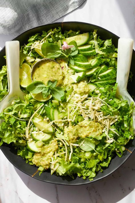 Goddess Salad Recipe, Leafy Greens Recipes, Green Goddess Salad Recipe, Creamy Chipotle Dressing, Green Goddess Salad, Goddess Salad, Food Dolls, Leafy Salad, Cilantro Lime Chicken