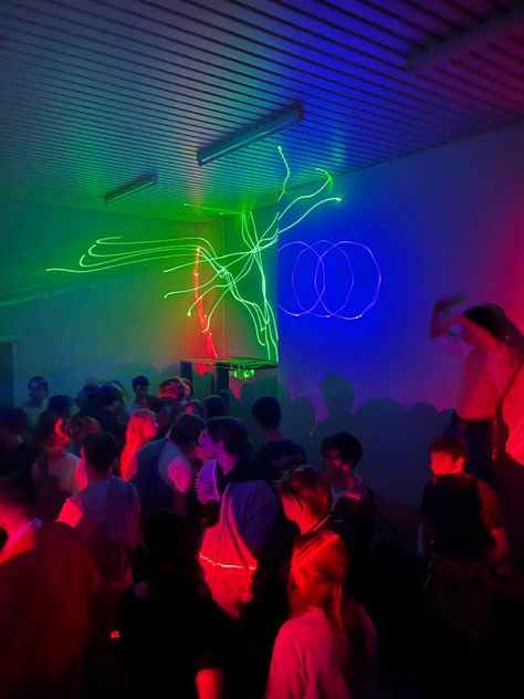 Matrix Party, Warehouse Rave, Rave Lights, Rave Light, Rave Aesthetic, Light Party, Party Aesthetic, Aesthetic Light, Rave Party