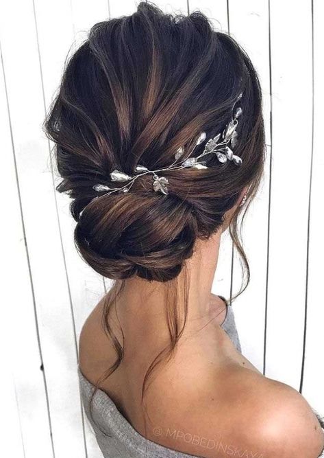 Casual Updo, Bride Updo, Wedding Readings, Bridal Hair Updo, Elegant Wedding Hair, Bridal Updo, Elegant Bride, Wedding Hairstyles Updo, Wedding Updo