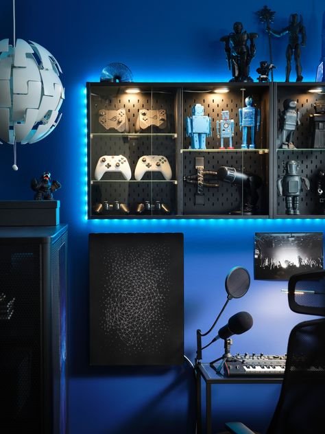 Details to set the mood - IKEA Gamer Rum, Boys Gaming Bedroom, Boys Gaming Room, Gaming Bedroom Ideas, Ikea Uk, Gaming Bedroom, Gamer Bedroom, Gaming Furniture, Colored Led Lights