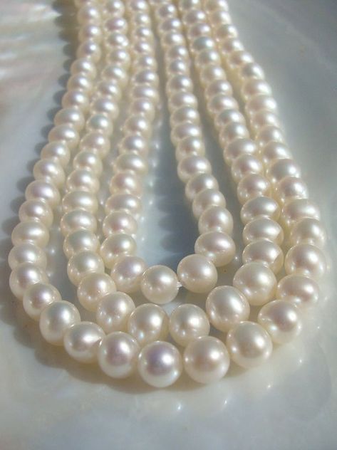 High End Jewelry, 15% Off Sale, Alpha Kappa Alpha, Fresh Water Pearls, White Freshwater Pearl, Light Peach, Water Pearls, Tahiti, Creamy White