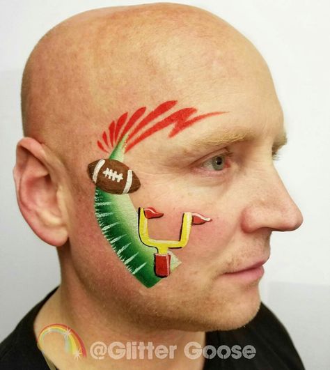 Football Face Paint, Easter Face Paint, Festival Face Paint, Face Painting Tips, Christmas Face Painting, Cheek Art, Painting Station, Festival Face, Face Painting Easy