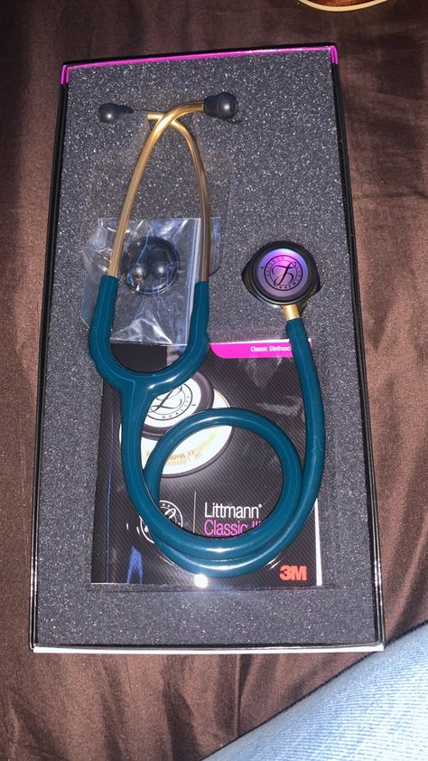 Litman Stethoscope, Hijabi Nurse, Mbbs Motivation, Littman Stethoscope, Neet Notes, Doctor Quotes Medical, Nursing Goals, Littmann Stethoscope, Nurse Inspiration