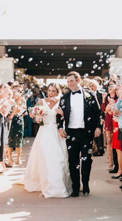 Bubbles During Wedding Ceremony, Bubble Tunnel Wedding, Bubble Wedding Exit Photography, Wedding Ceremony Bubble Exit, Ceremony Exit Bubbles, Bubble Blowing At Wedding, Blowing Bubbles At Wedding, Wedding Bubble Photos, Wedding Photo Bubbles