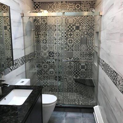 Penny tile shower floor