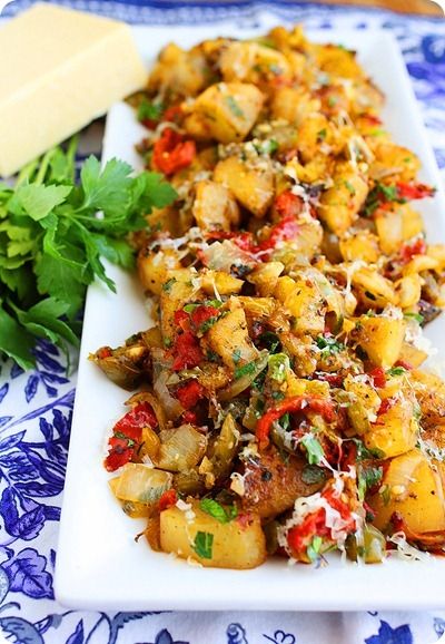 Potato Hash, Hash Brown, Onion Recipes, Peppers Recipes, Potato Dishes, Peppers And Onions, Spaghetti Squash, Bell Peppers, Food Printables